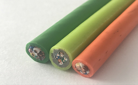 <a href=http://www.namiya.cn/ target=_blank class=infotextkey>拖鏈電纜</a>